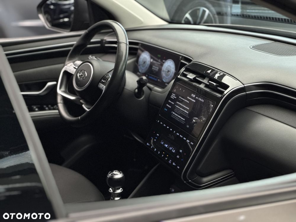 Hyundai Tucson 1.6 T-GDi Executive 2WD - 38