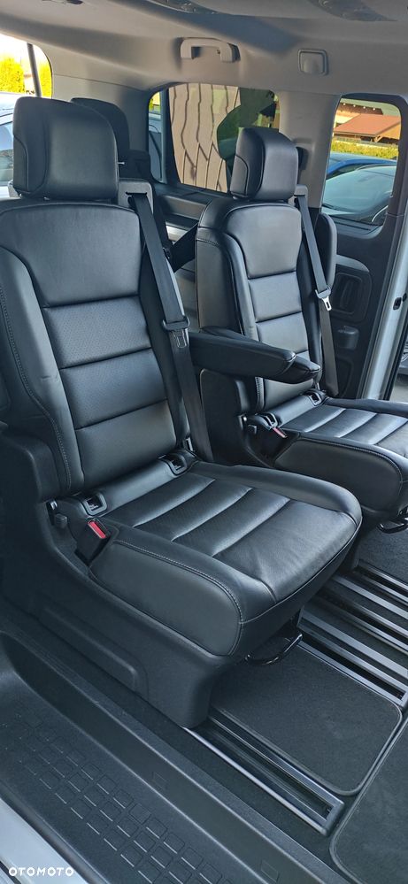 Opel Zafira 2.0 D Automatik 130 kW GS - 23