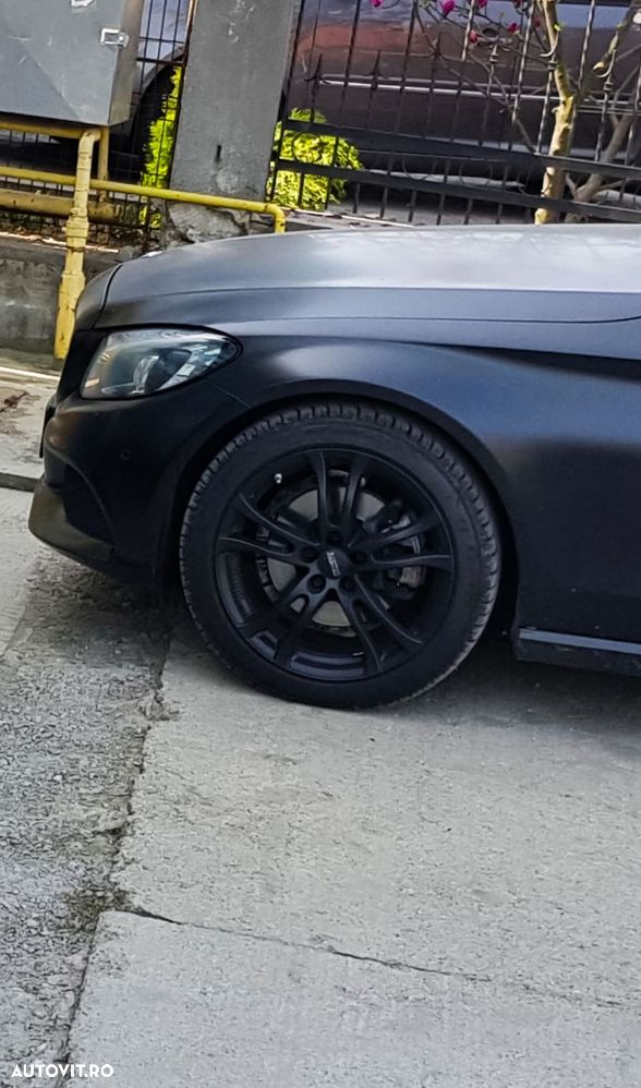 Mercedes-Benz C 220 CDI - 16