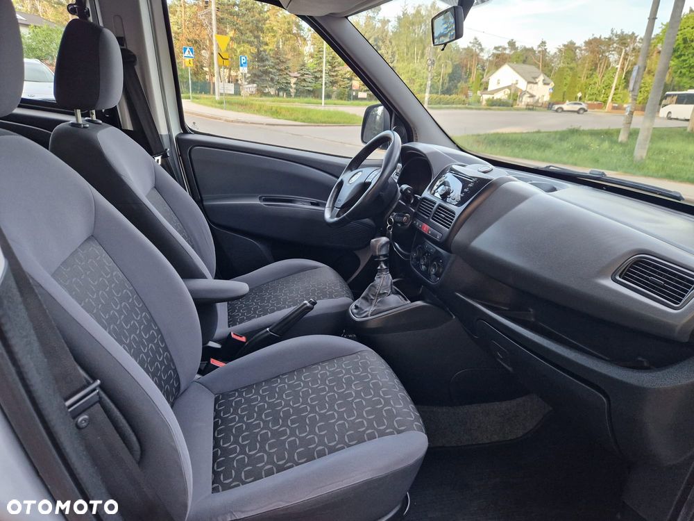 Fiat Doblo 1.4 16V Dynamic - 14