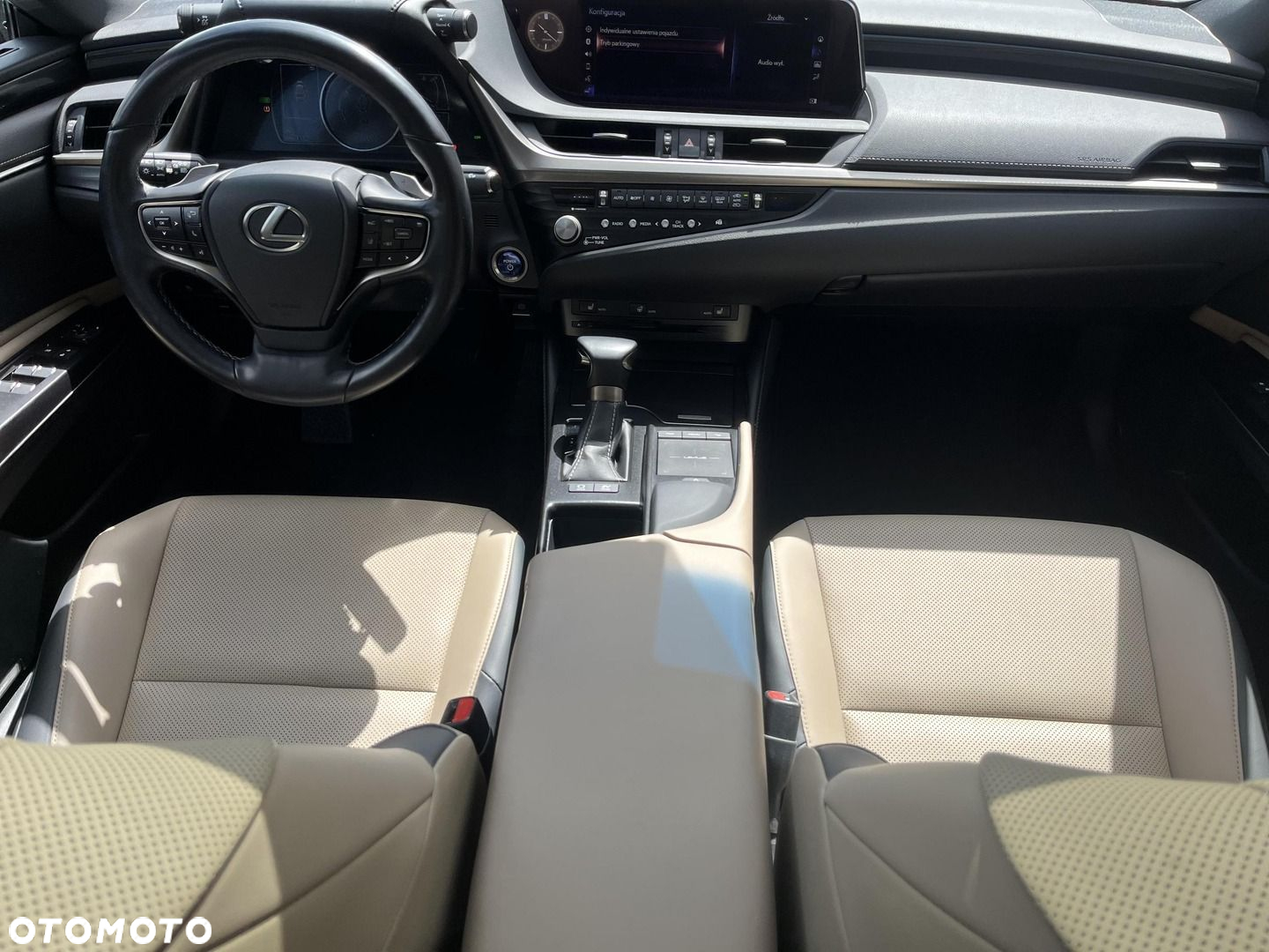 Lexus ES - 11