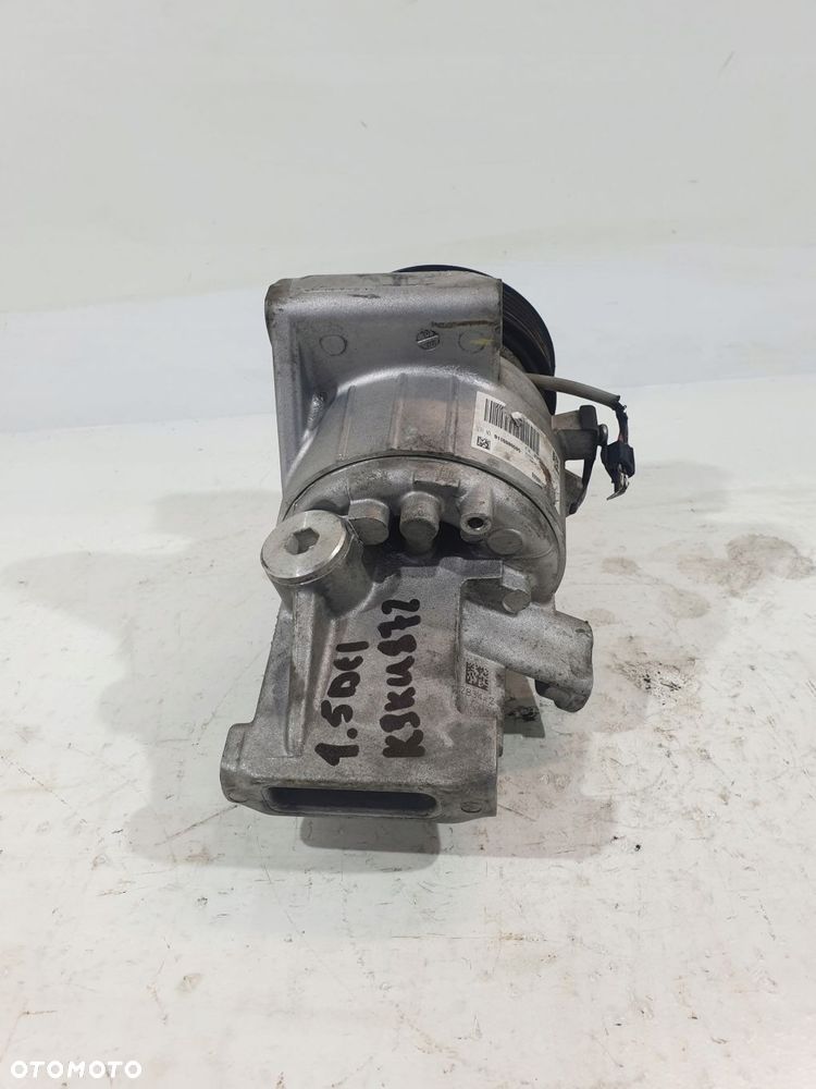 sprężarka klimatyzacji 926001571r renault nissan dacia 1.5 dci - 6