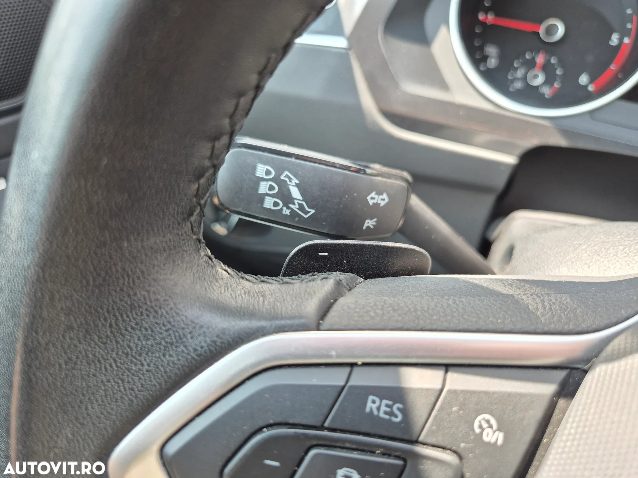 Volkswagen Tiguan 2.0 TDI SCR DSG Life - 15