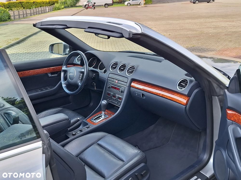 Audi A4 Cabrio 3.0 Multitronic - 6