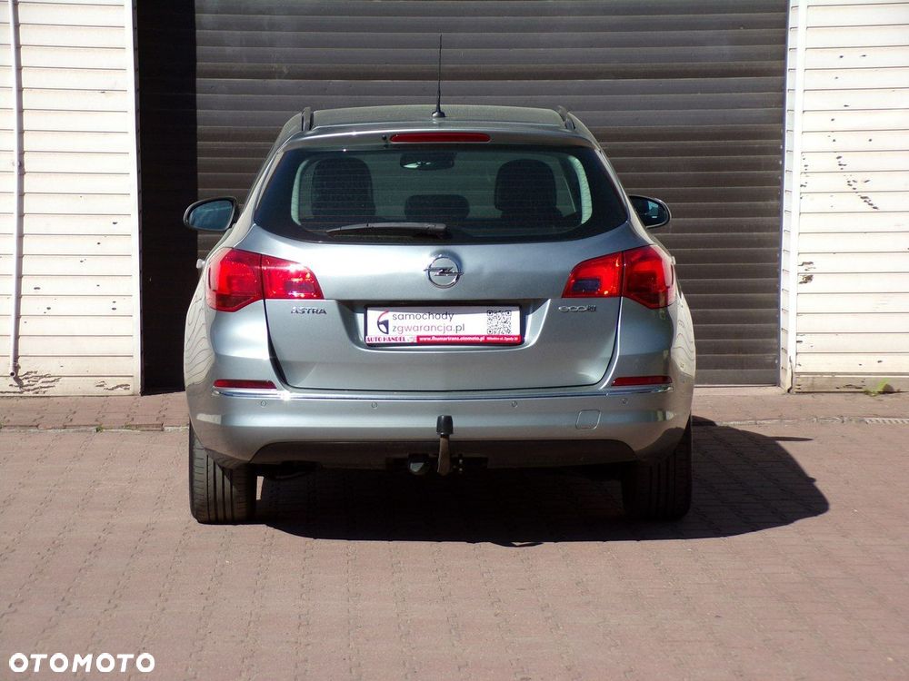Opel Astra - 14