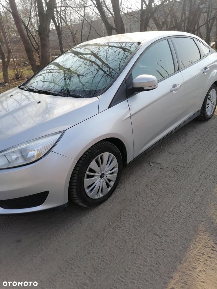 Ford Focus 1.6 Trend - 2