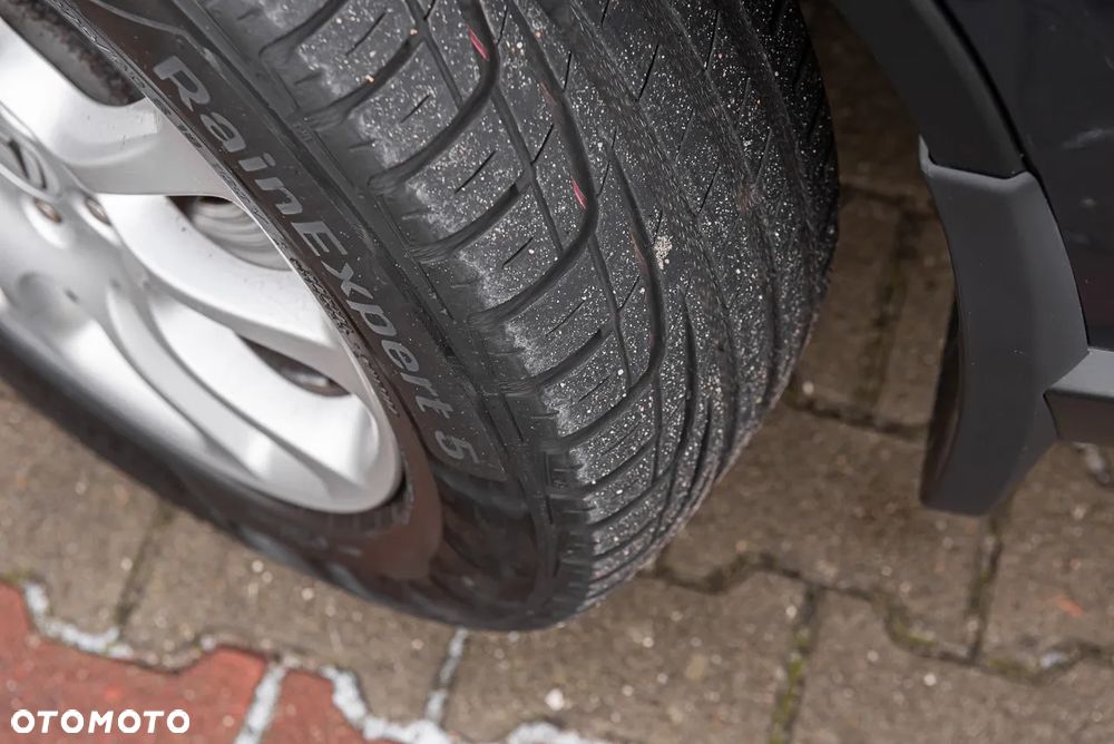 Honda CR-V 2.0i-VTEC 4WD Automatik Executive - 33