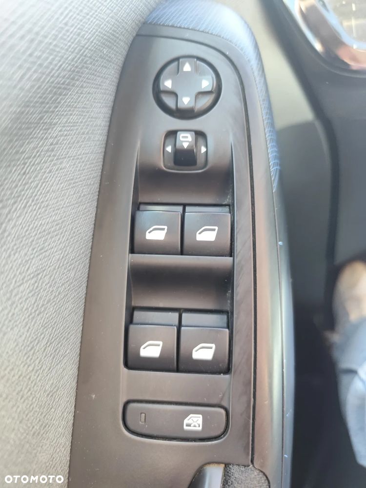 Citroën C4 Grand Picasso - 12