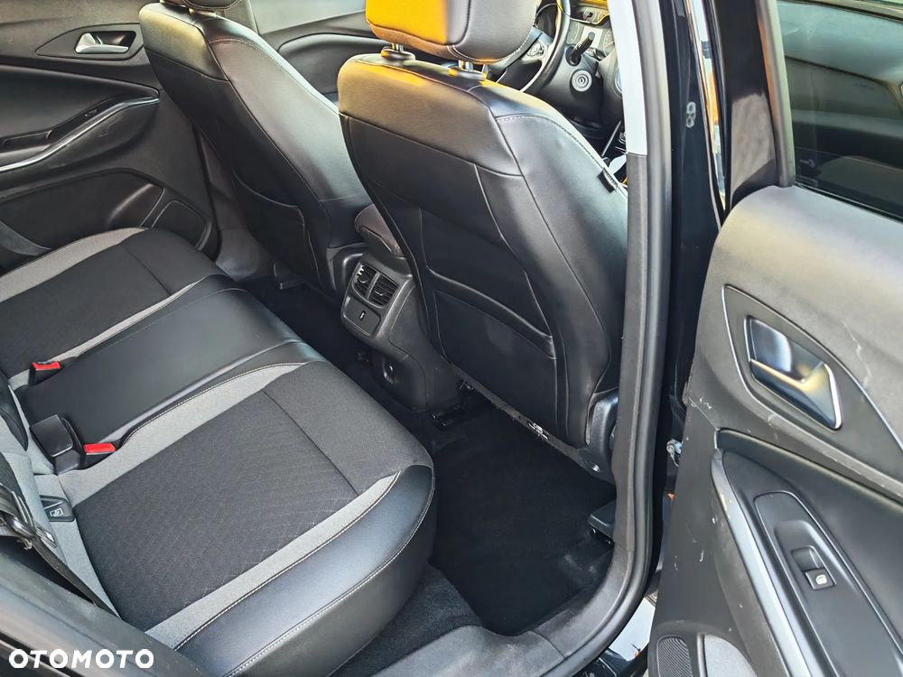 Opel Grandland X 1.2 Start/Stop Elegance - 25