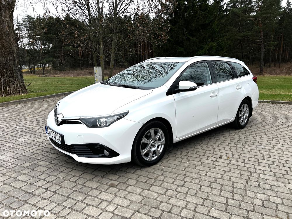 Toyota Auris 1.4 D-4D Comfort - 10