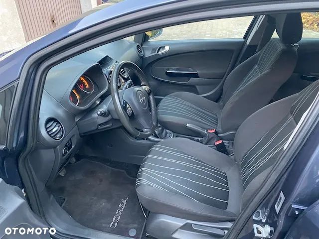 Opel Corsa 1.4 16V Edition 111 Jahre - 8