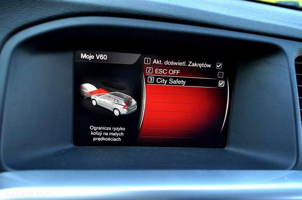 Volvo V60 D2 Drive-E Momentum - 33