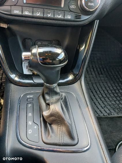 Kia Ceed 1.6 CRDi L Business Line DCT - 6