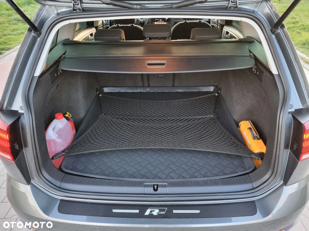 Volkswagen Golf 2.0 TDI SCR DSG R-Line - 22