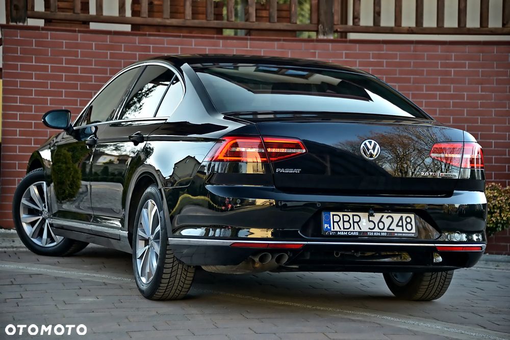 Volkswagen Passat 2.0 TDI SCR (BlueMotion Tech) 4Mot DSG Highline - 17