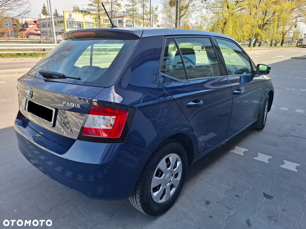 Skoda Fabia 1.0 Active - 10