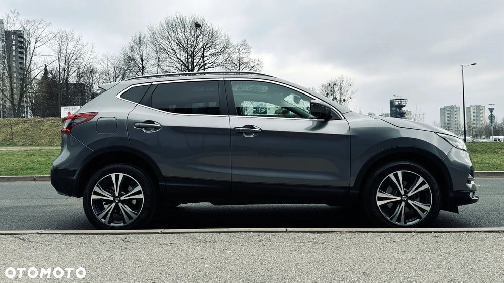 Nissan Qashqai 1.3 DIG-T N-Connecta DCT - 4