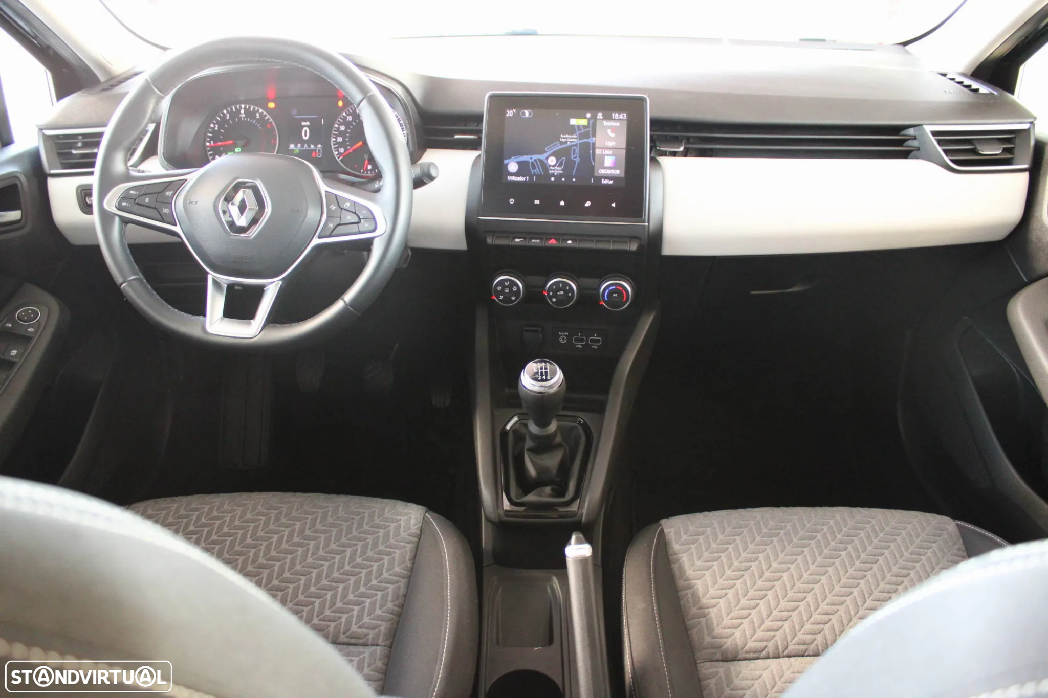 Renault Clio 1.0 TCe Evolution Bi-Fuel - 9