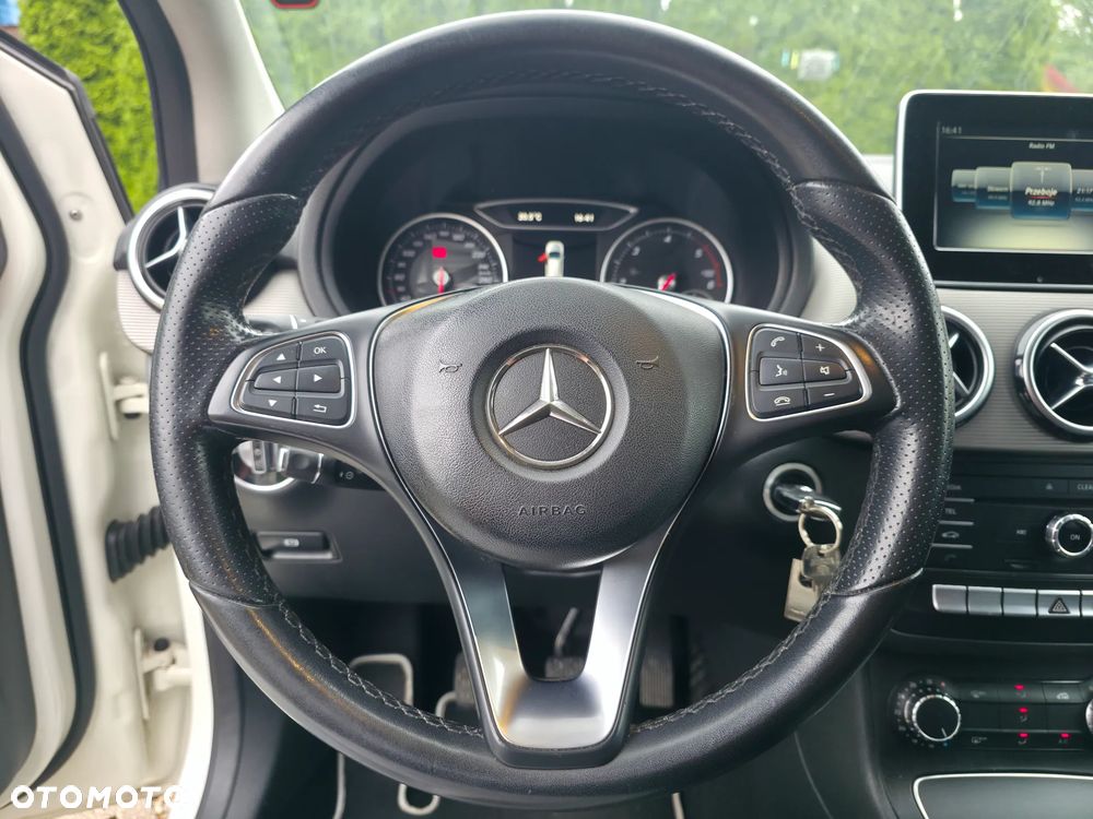 Mercedes-Benz Klasa B 180 (CDI) d - 26