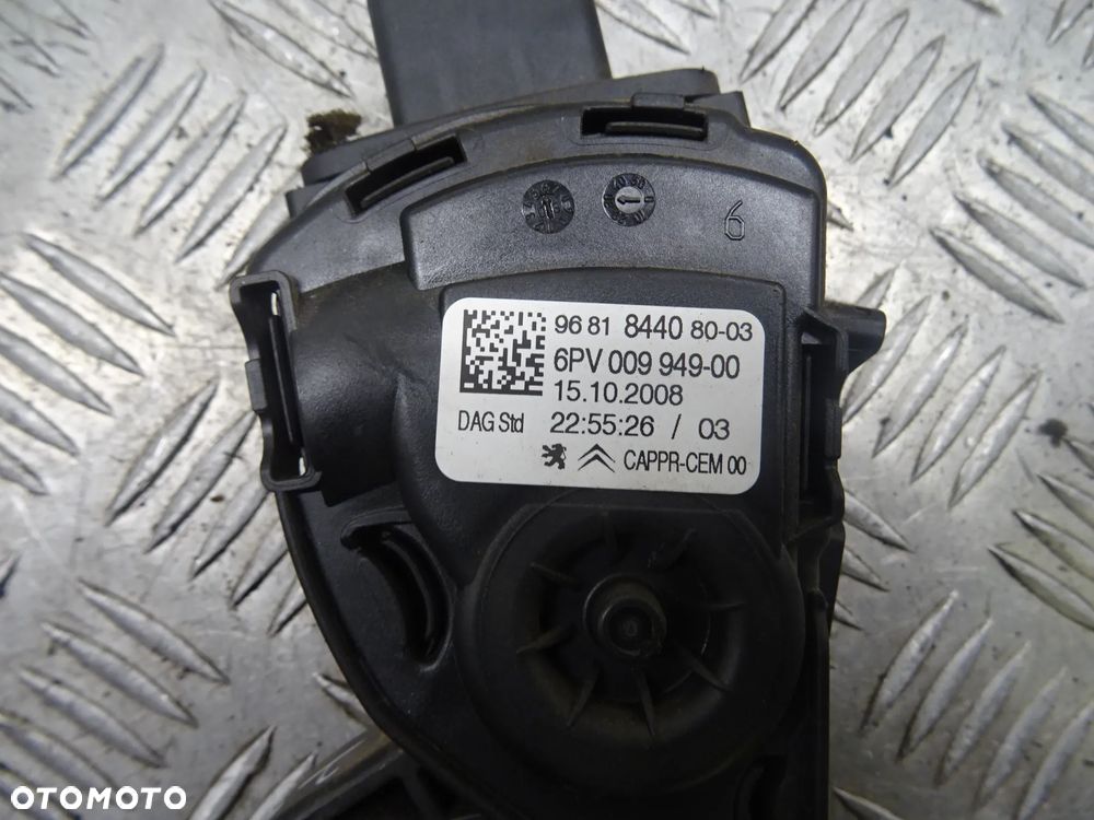 PEUGEOT 207 1.6B POTENCJOMETR GAZU - 6