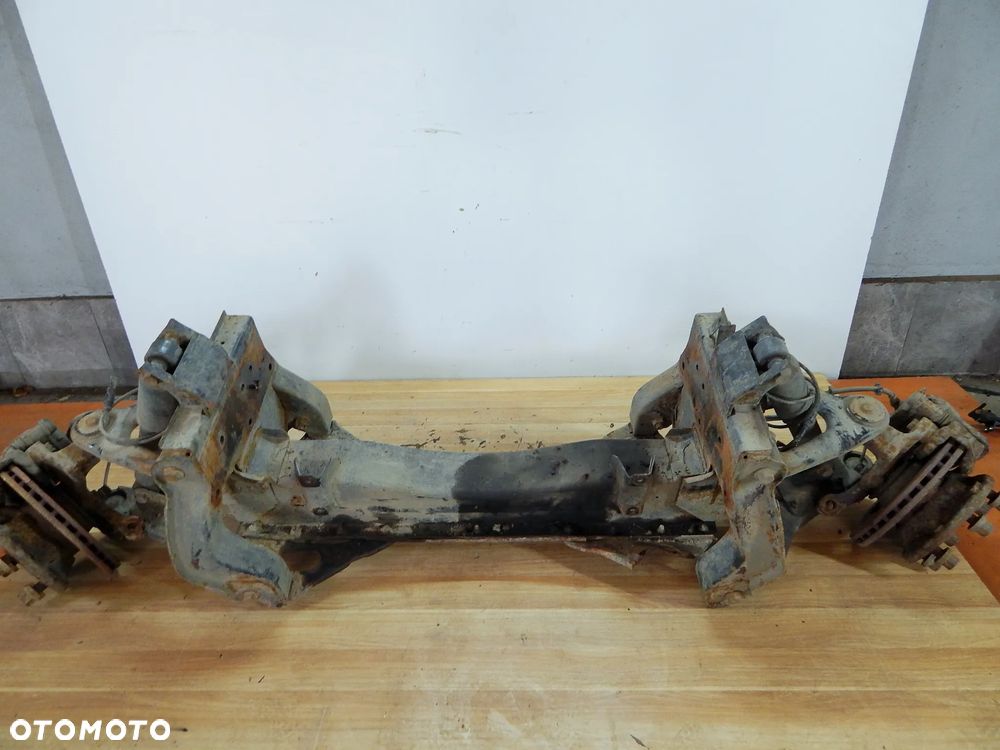 Belka wózek sanki belka zawieszenia pod silnik Iveco Daily IV 2006-14 Łuków części - 1
