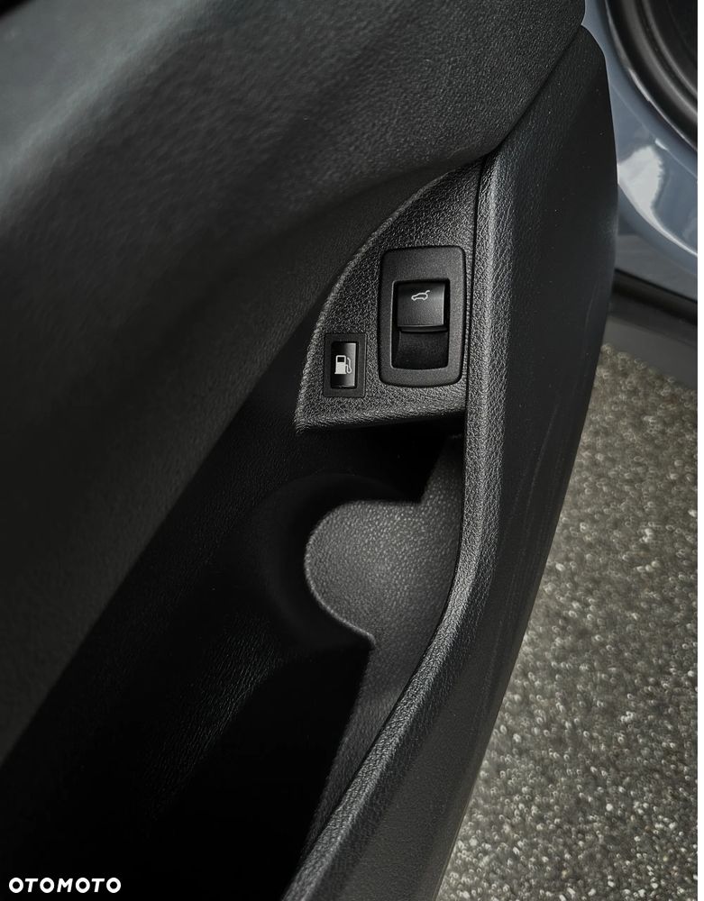 BMW X1 xDrive25e Sport Line - 24