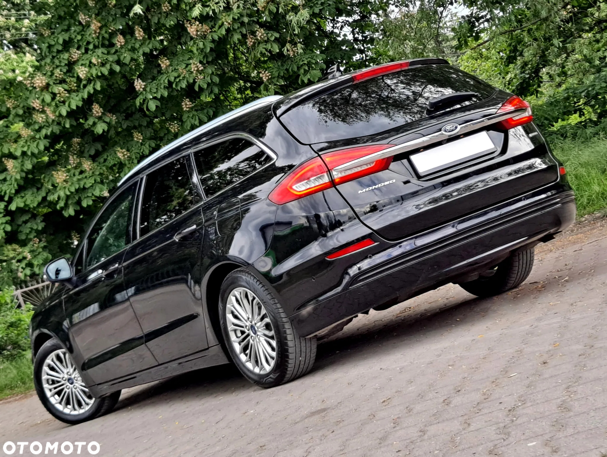 Ford Mondeo - 40