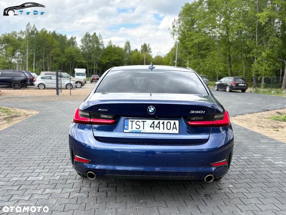 BMW Seria 3 330i GPF xDrive Advantage sport - 15