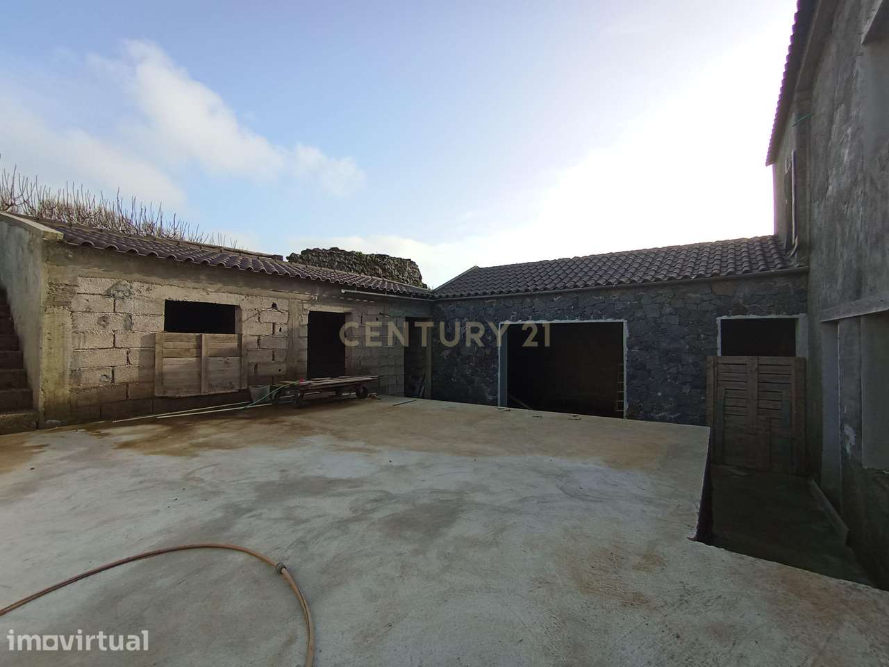 Moradia em Construção com Projeto Aprovado na ilha Graciosa - Grande imagem: 2/29