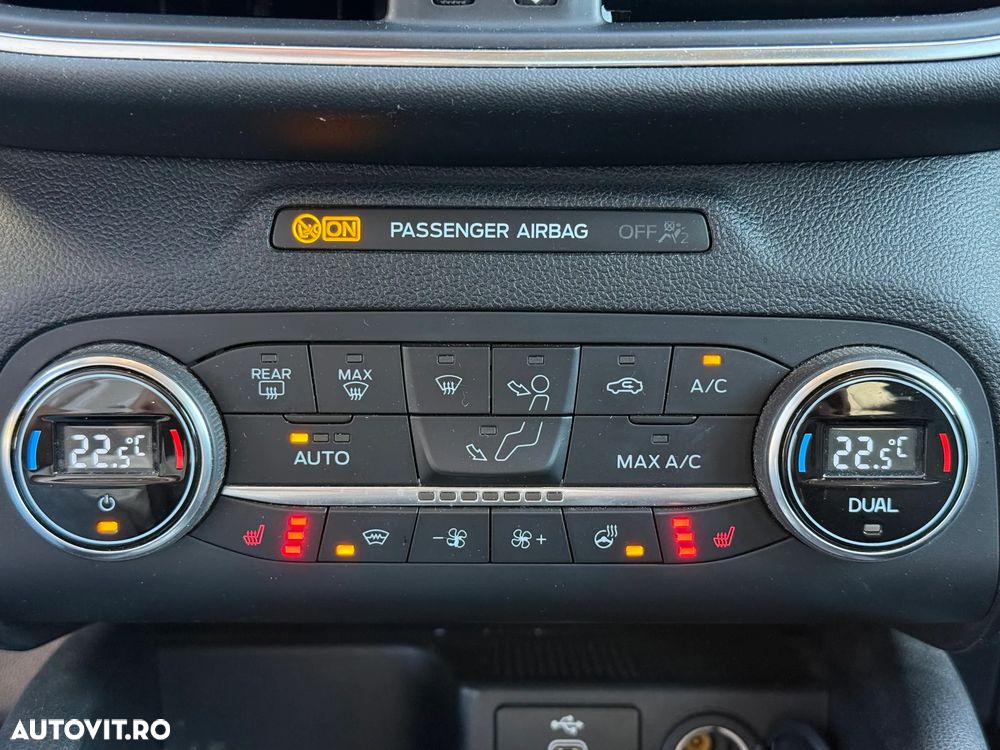 FORD Kuga 2022 — imagine 28