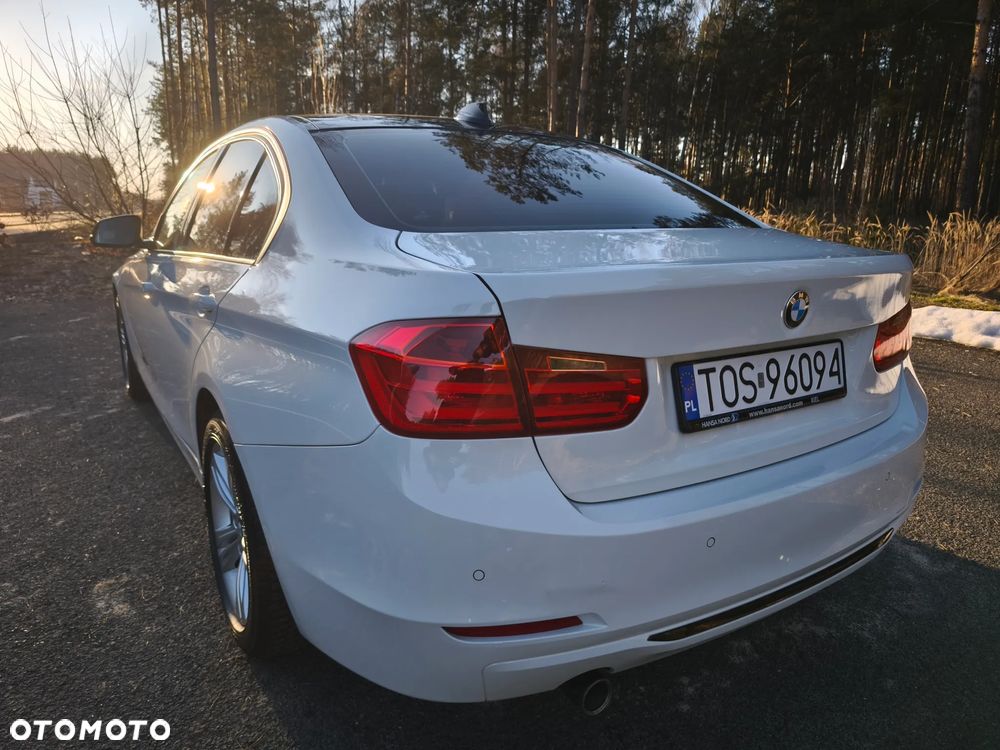 BMW Seria 3 318d Blue Performance Sport Line - 5