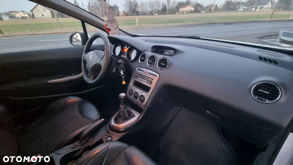 Peugeot 308 1.6 HDi Presence - 15