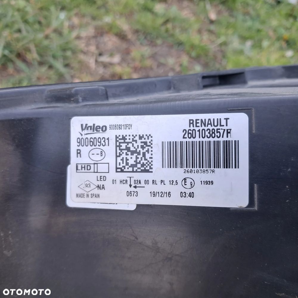Lampa przednia przód prawa igła full LED Pure Vision Renault Megane IV 4  16> 260103857R - 8