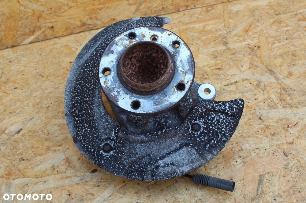 Zwrotnica piasta BMW e90 e91 e92 e93 6764443 - 1