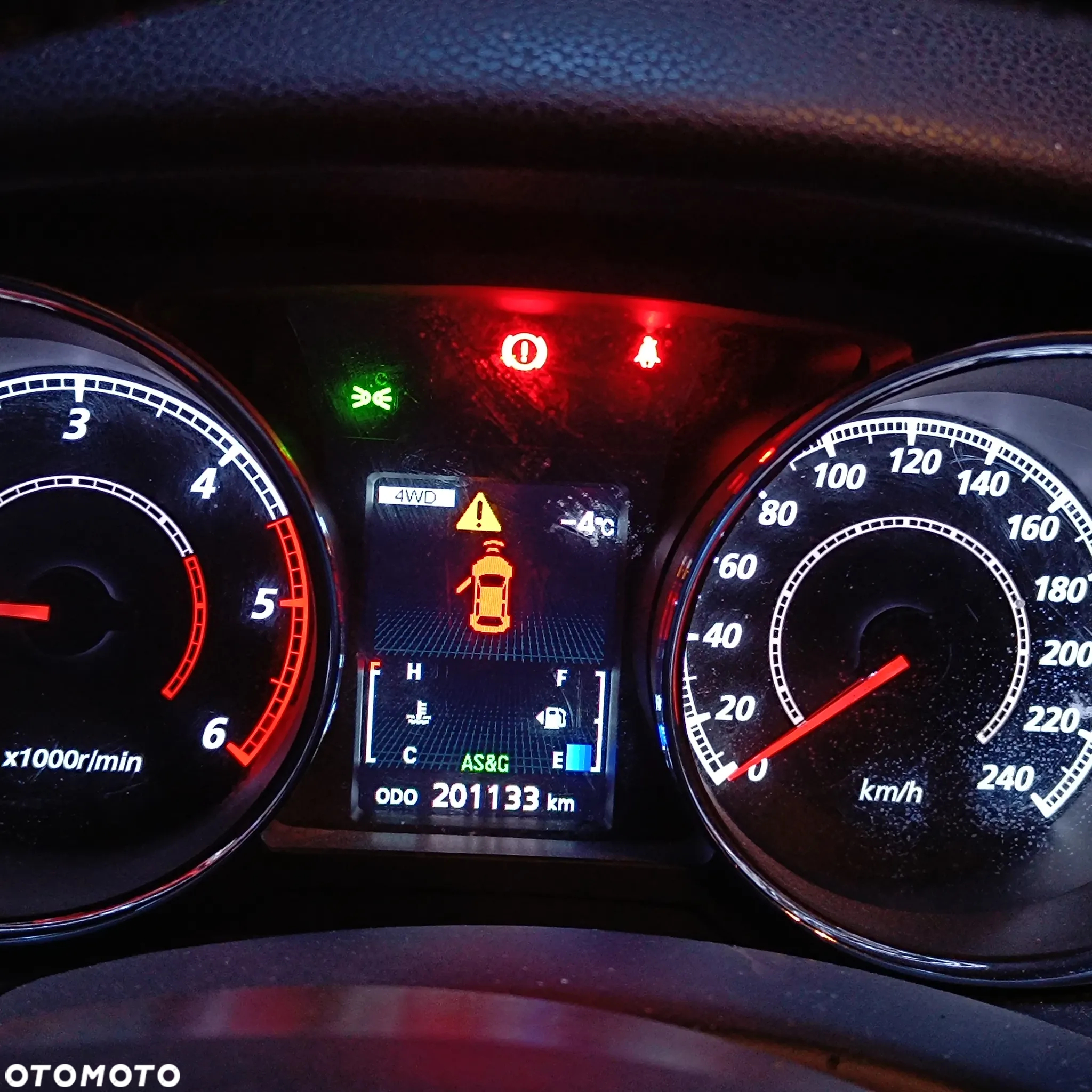 Peugeot 4008 - 15