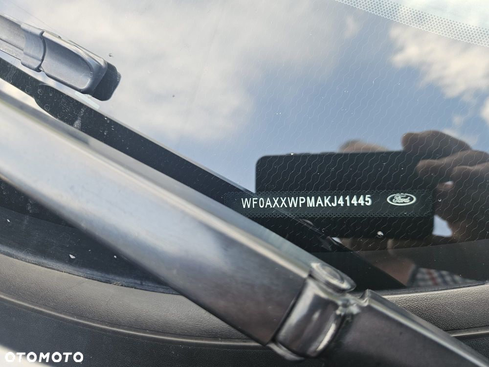 Ford Kuga 1.5 EcoBoost FWD Titanium ASS GPF - 4