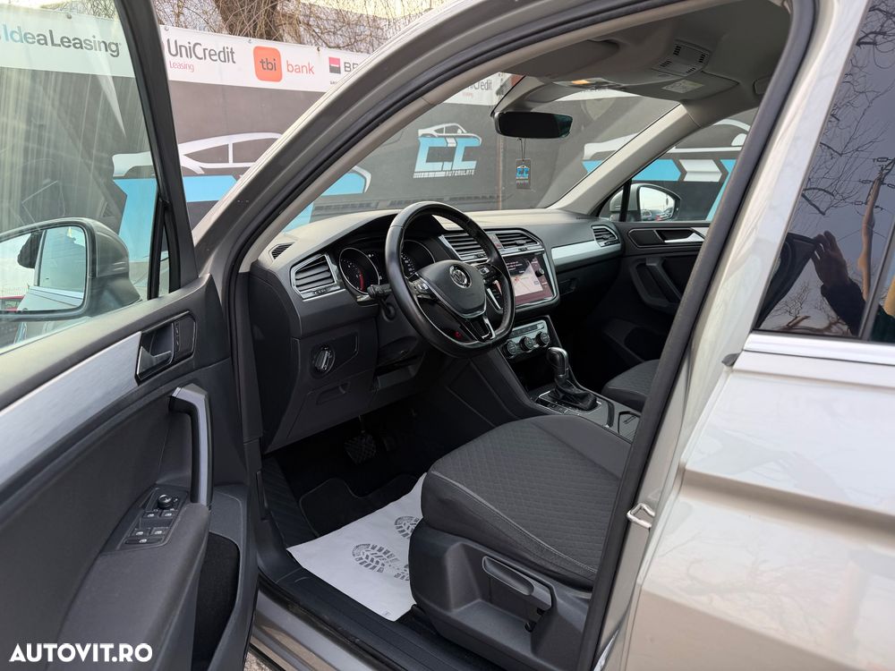 Volkswagen Tiguan 2.0 TDI SCR DSG Comfortline - 12