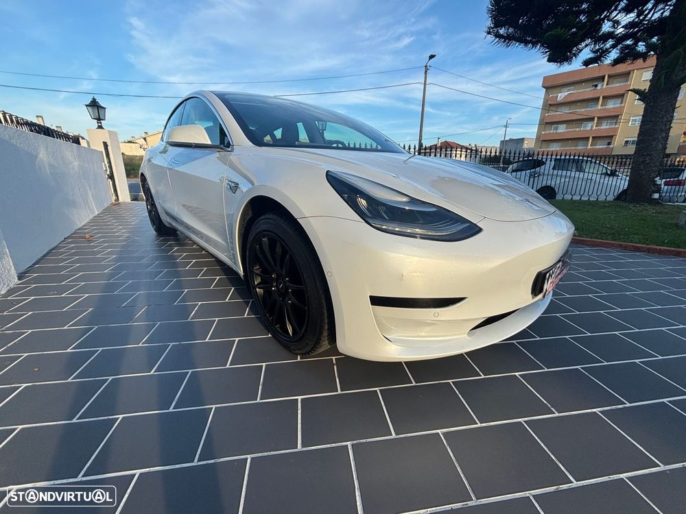 Tesla Model 3 Long Range Tração Traseira - 4