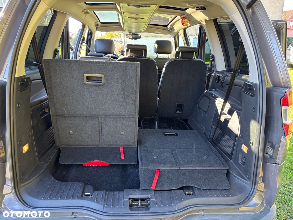 Ford Galaxy - 10