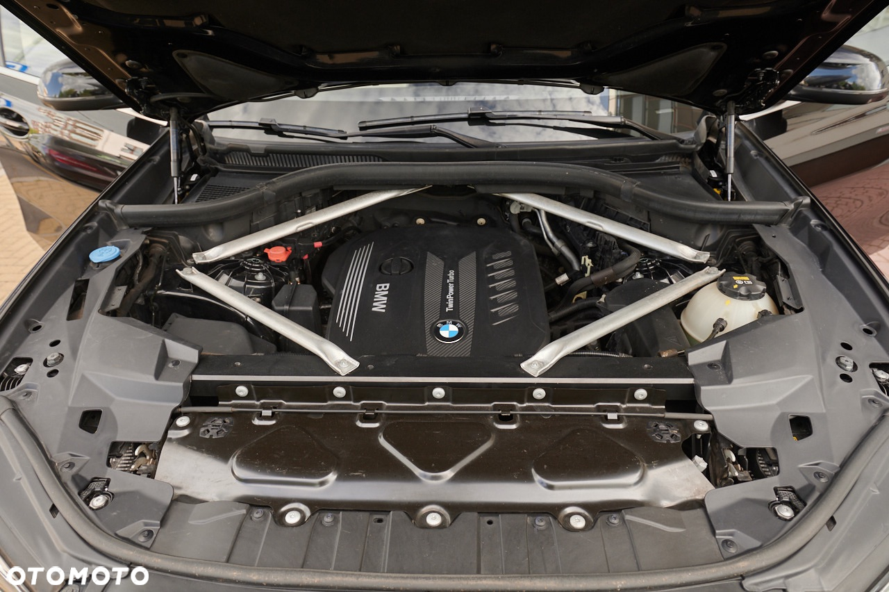 BMW X6 xDrive30d - 18