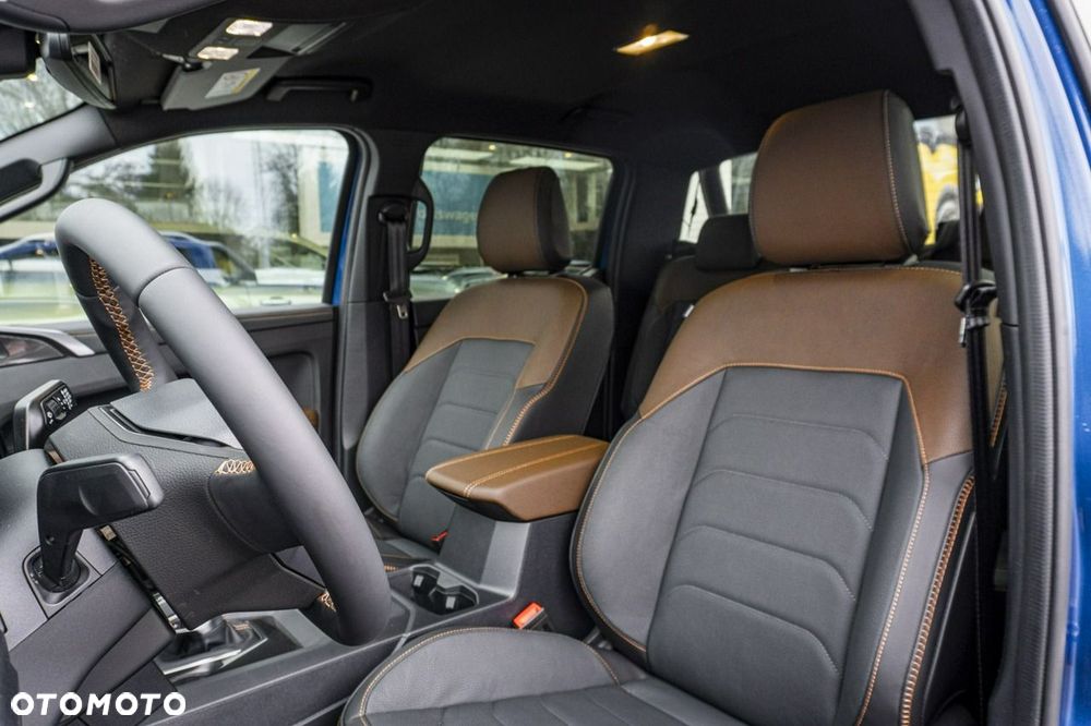 Volkswagen Amarok - 21
