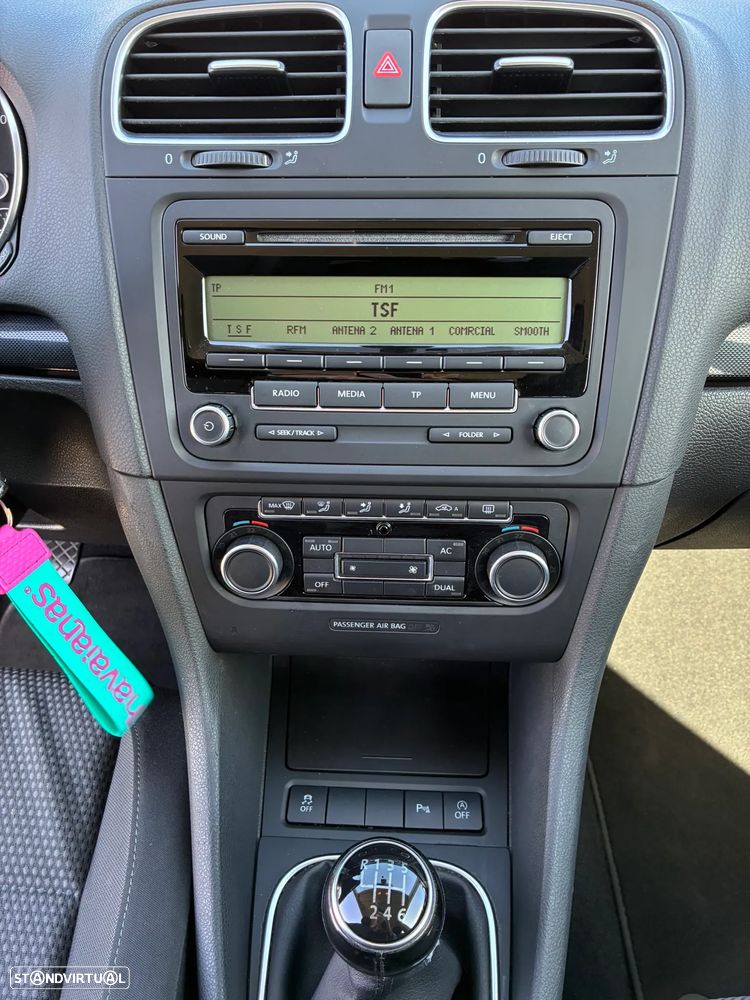 VW Golf 1.2 TSi Confortline BlueMotion - 20