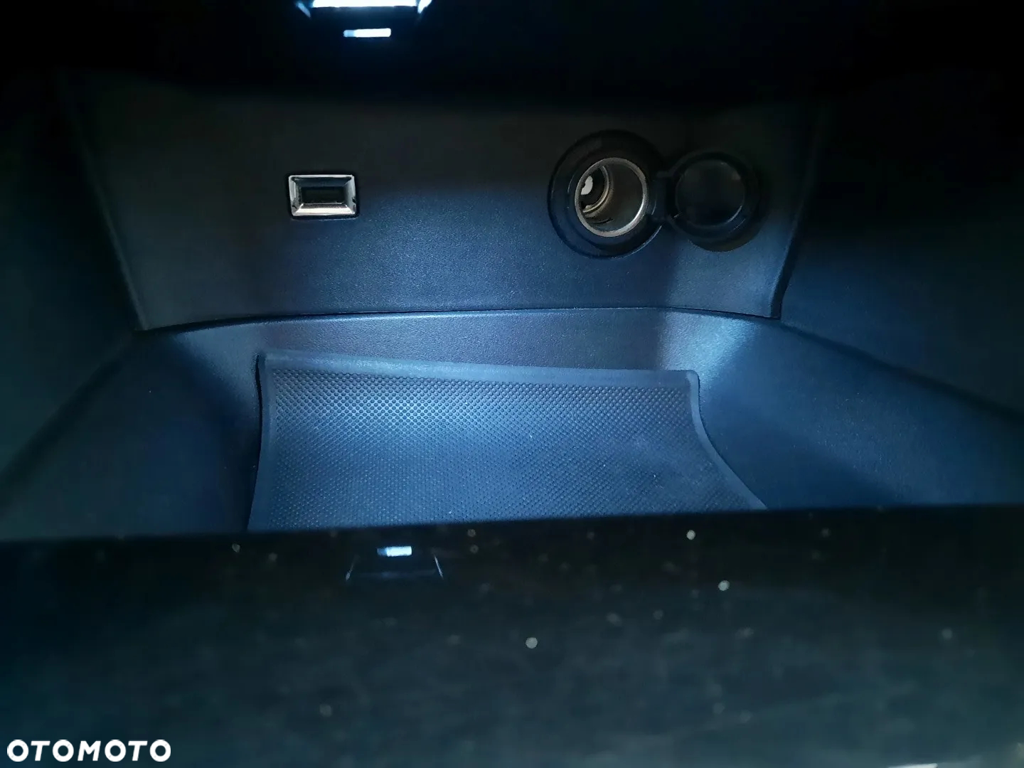 Peugeot 3008 1.5 BlueHDi Active S&S - 37