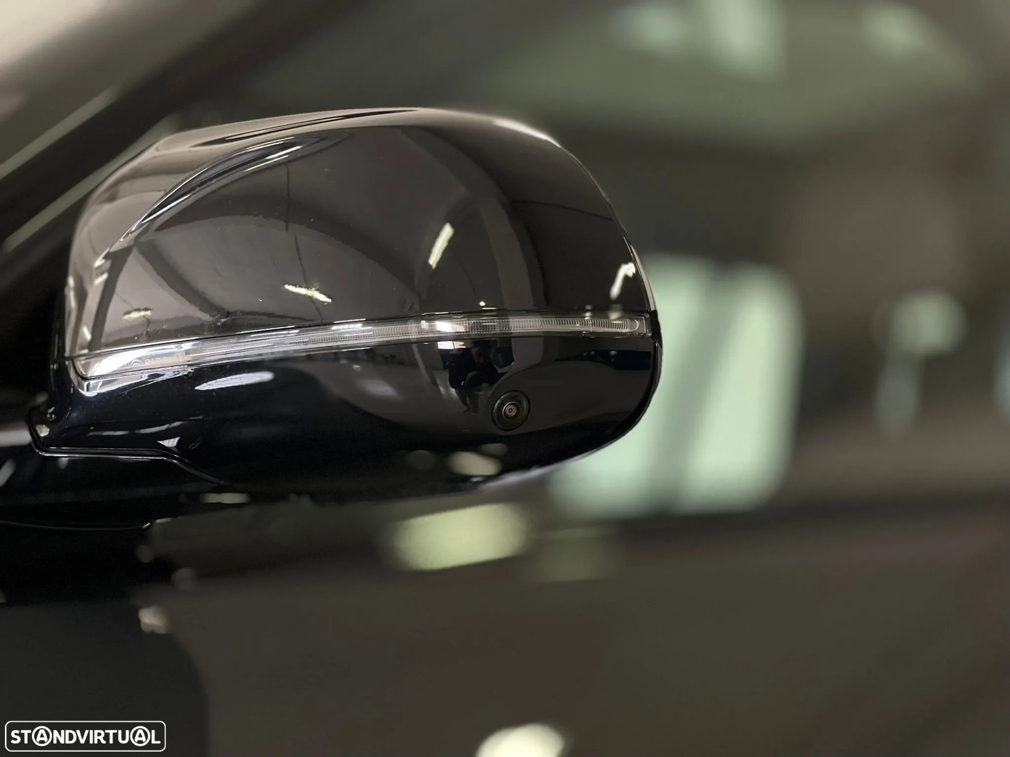 BMW X7 M M60i - 6