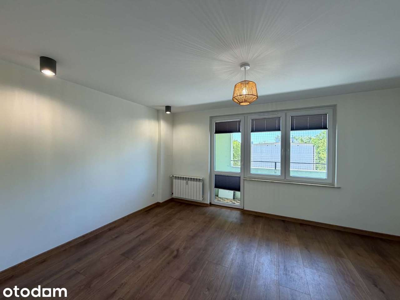 Po remoncie | Do własnej aranżacji | 45,54m2 | 2 pokoje |Balkon