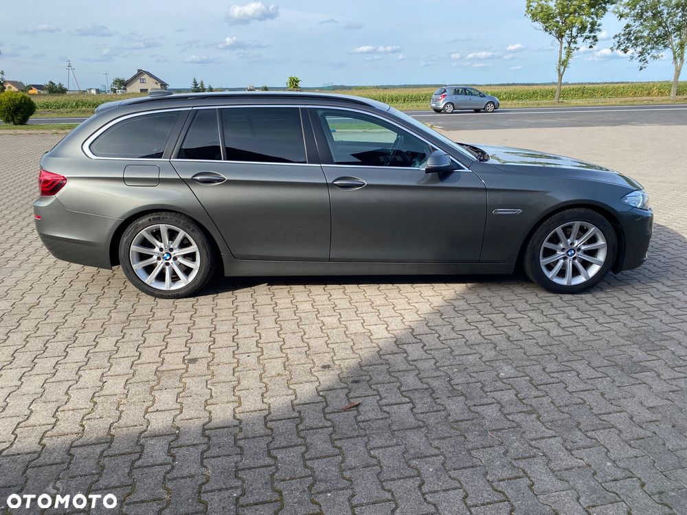 BMW Seria 5 520d Luxury Line sport - 11