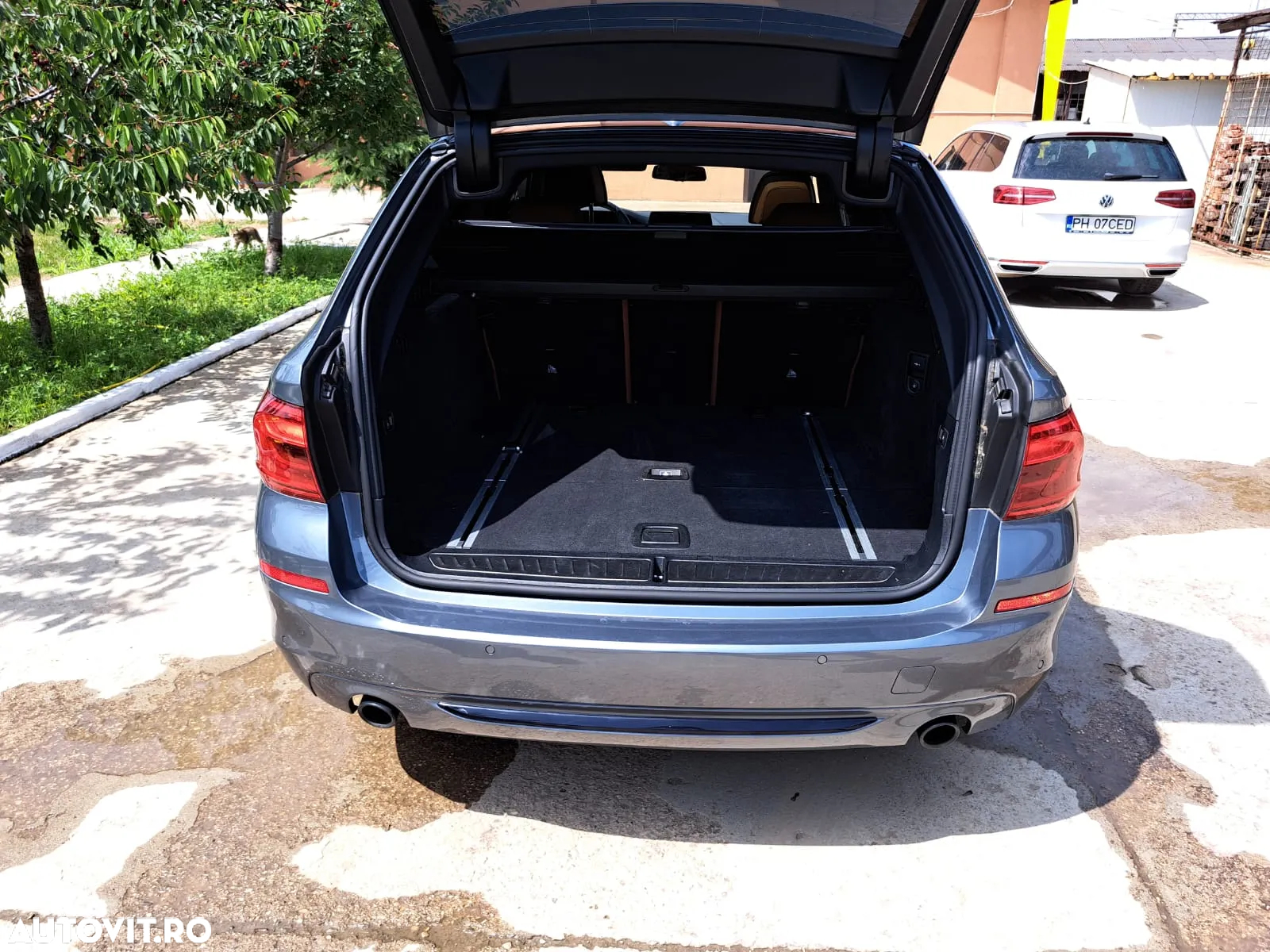 BMW Seria 5 520d AT MHEV - 2