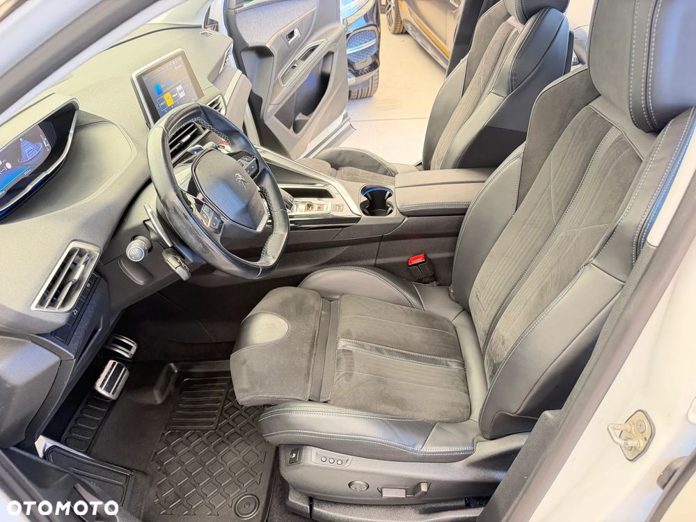Peugeot 5008 2.0 BlueHDI Crossway S&S EAT8 - 8