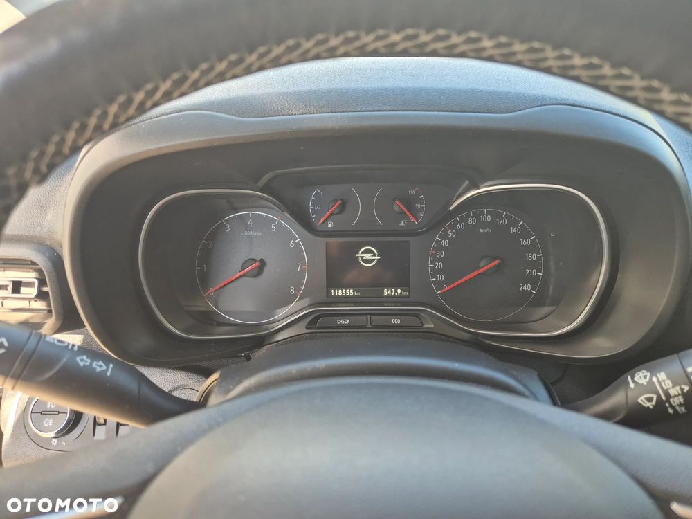 Opel Combo 1.2 Turbo Enjoy S&S - 9