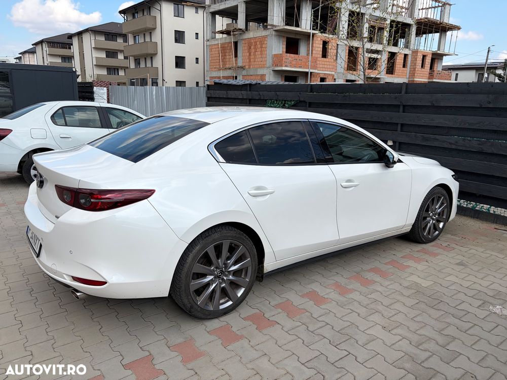 Mazda 3 e-Skyactiv G150 AT MHEV Exclusive-Line - 4
